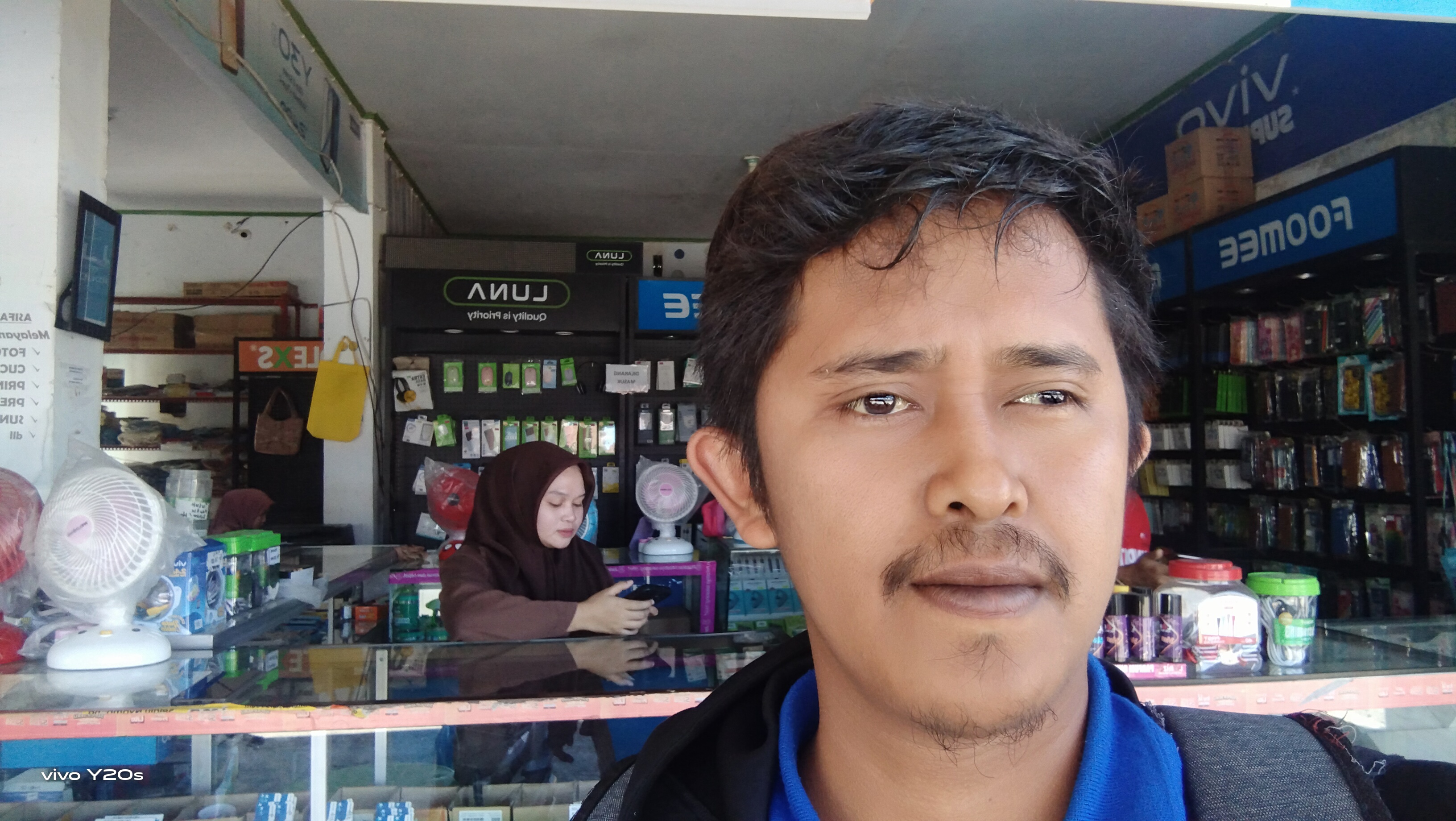 Foto outlet 1